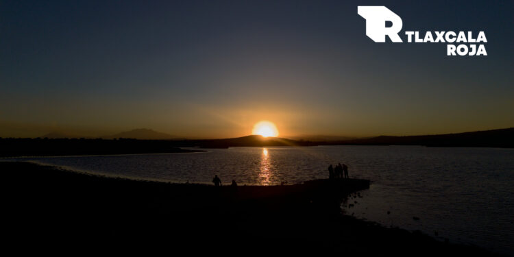 Atardecer en la laguna de #Atlangatepec