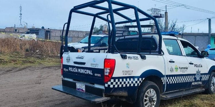 ACORDONA POLICÍA DE HUAMANTLA ZONA DONDE FUE ENCONTRADO EL CUERPO DE UNA PERSONA SIN VIDA