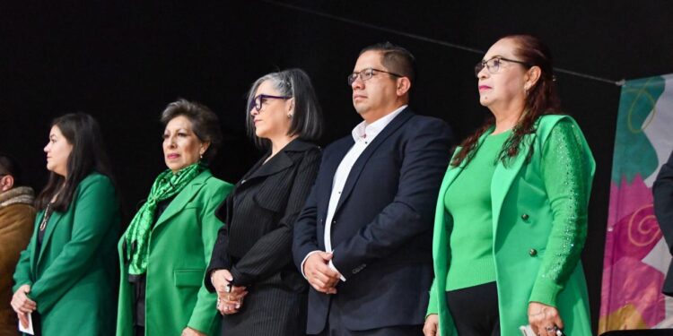 PARTICIPAN MÁS DE 60 NIÑOS EN LA 15ª EDICIÓN DEL PARLAMENTO INFANTIL 2024 CON SEDE EN HUAMANTLA