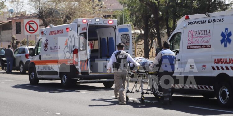 Choque de vehículos deja tres mujeres lesionadas en Panotla
