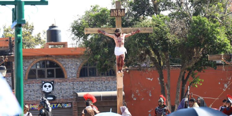 TODO UN ÉXITO LA PROCESIÓN DEL VIERNES SANTO EN CHIAUTEMPAN