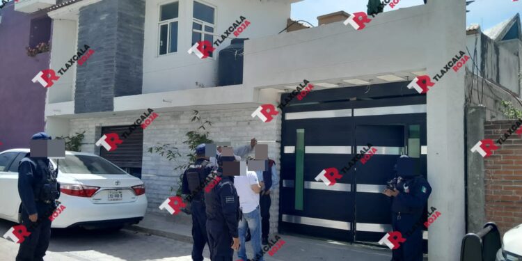 Comando armado roba 200 mil pesos en efectivo al edil de Tetlanohcan