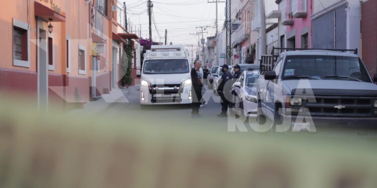 Abandonan cadáver baleado en Huamantla