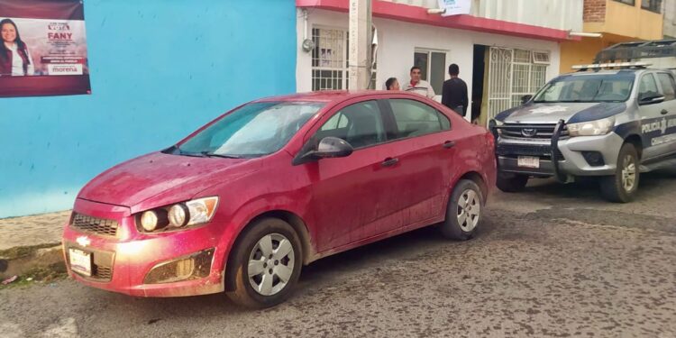 Asegura Policía de Chiautempan vehículo con reporte de robo