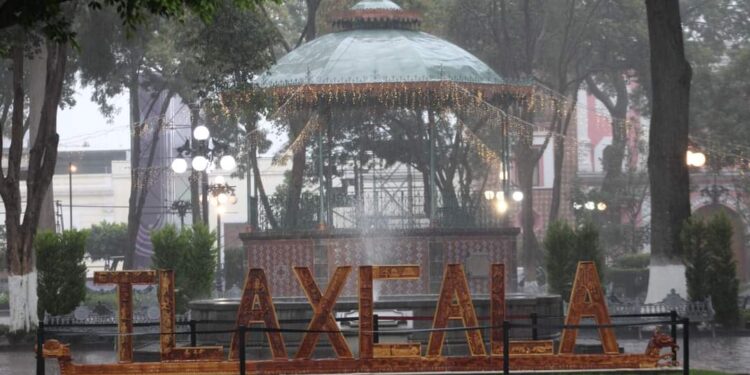 Pide Ayuntamiento capitalino extremar precauciones por lluvia registrada este lunes