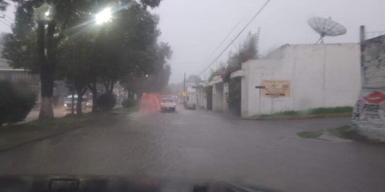 Mantiene Ayuntamiento recorridos por Tlaxcala Capital ante intensas lluvias