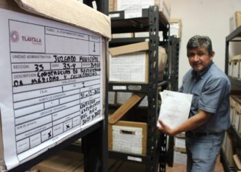 Recibe Ayuntamiento de Tlaxcala constancia del Registro Nacional de Archivos