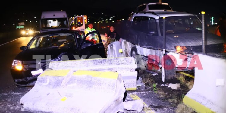 Dos lesionados deja «carambola» en el periférico de Tlaxcala
