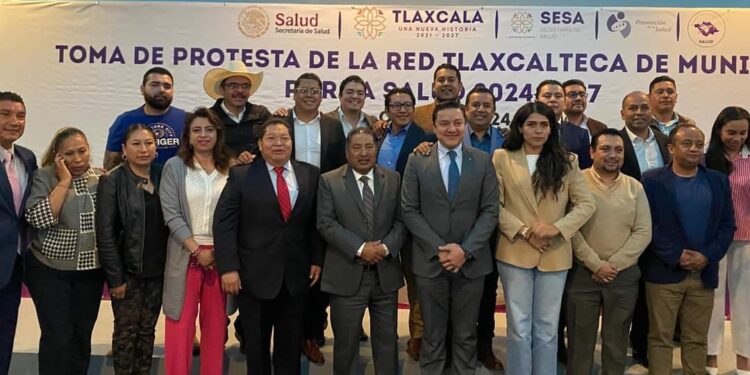 Benjamín Atonal; presidente municipal de Totolac toma protesta en la Red Tlaxcalteca de Municipios por la Salud