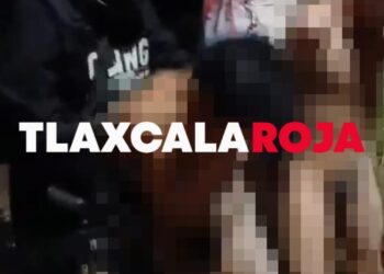 Desnudos y amarrados a un poste deja supuesto grupo delictivo a tres sujetos en Ayometla, Tlaxcala