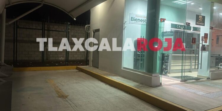 🚨 Asalto Frustrado: Delincuentes Intentan Saquear Bóveda y Cajero del Banco del Bienestar en Santa Isabel Tetlatlahuca 🏦💥
