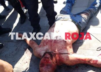 Linchan a presunto captor de niña en San Miguel Xochitecatitla, Nativitas