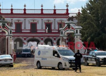 Fallece hombre de 68 años tras caer de un andamio en Hacienda de San Bartolomé del Monte, Calpulalpan