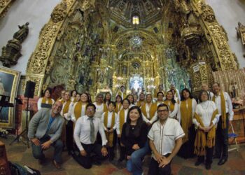 EL CORO DE LA CIUDAD DE TLAXCALA INAUGURA CON ÉXITO LA TEMPORADA CORAL DE VERANO EN LA BASÍLICA DE OCOTLÁN