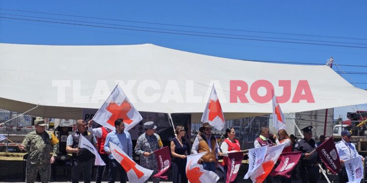 Dan banderazo a la campaña estatal de prevención de accidentes en Calpulalpan